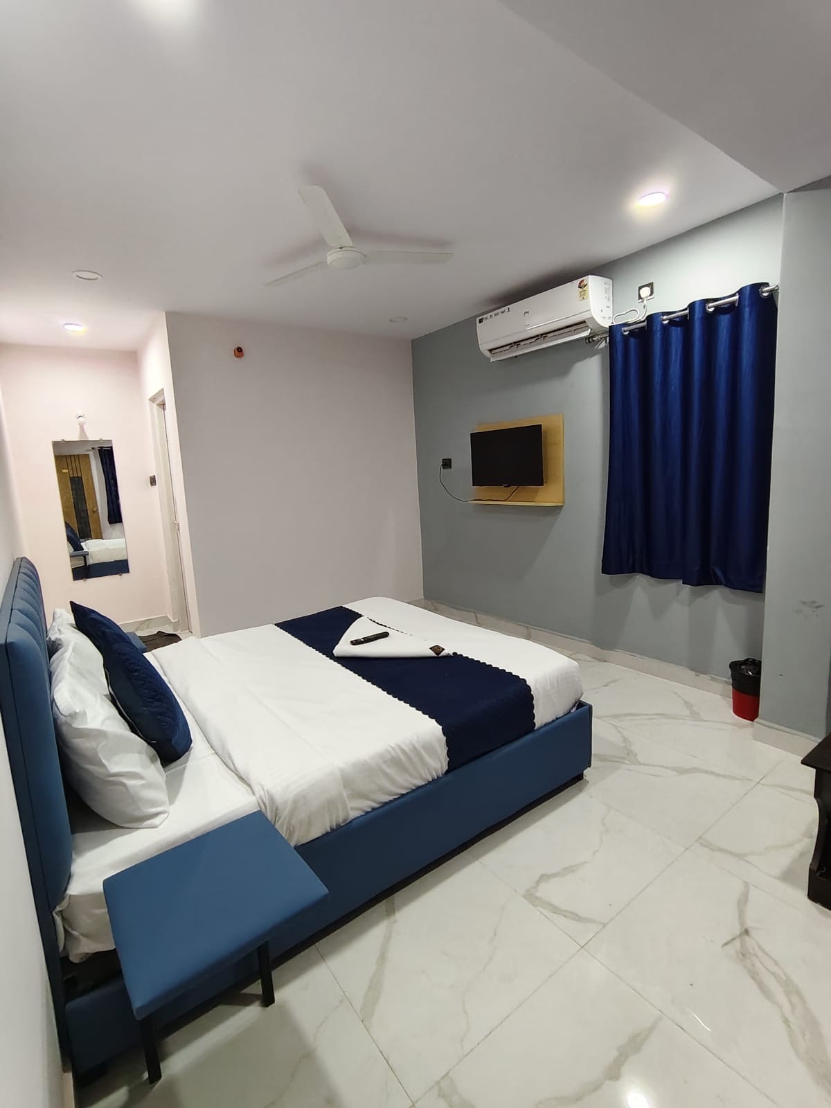 Mansion Suites premium room